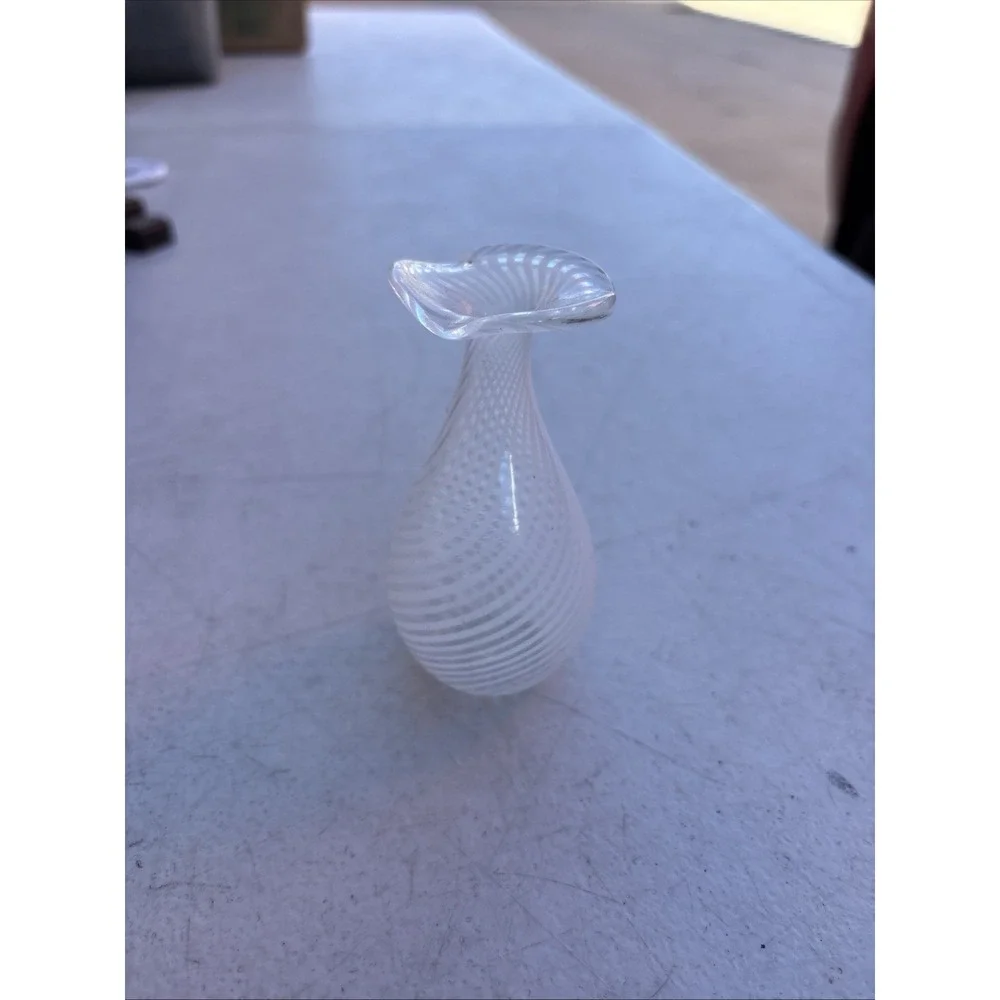 Vintage Murano Latticino Bud Vase White Ruffle Edge Art Glass 4in